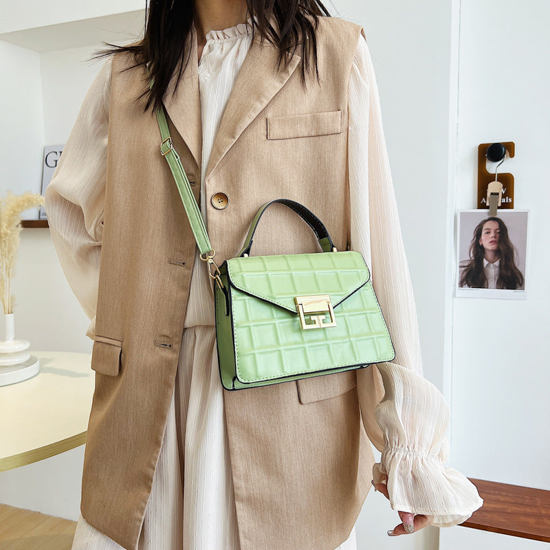 Bolso Alba mini bolso cuadrado con cinturón